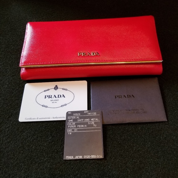 Prada saffiano trifold leather wallet - Picture 8 of 8